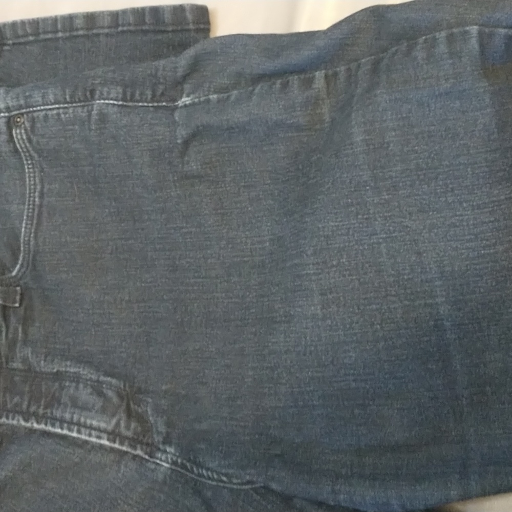 NYDJ dark wash bootcut blingy back pockets - Picture 9 of 13